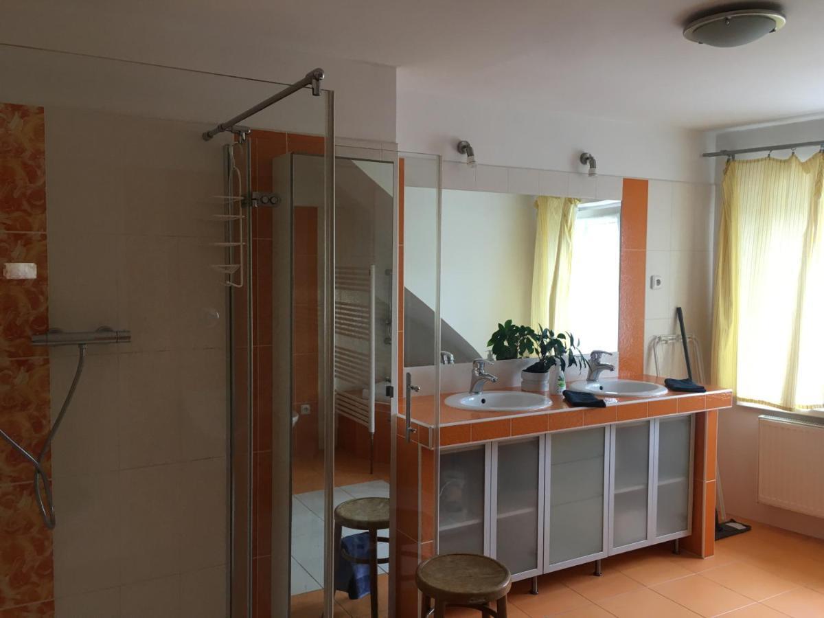 Ubytovani Husova 842 Apartment Turnov Exterior foto
